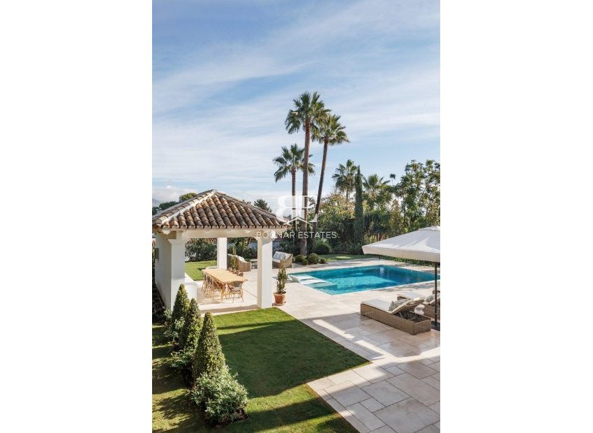 Resale - Villa -
Marbella - Nueva Andalucía