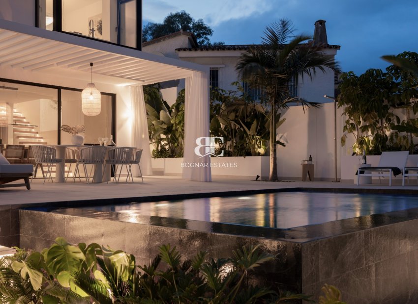 Resale - Villa -
Marbella - Nueva Andalucía