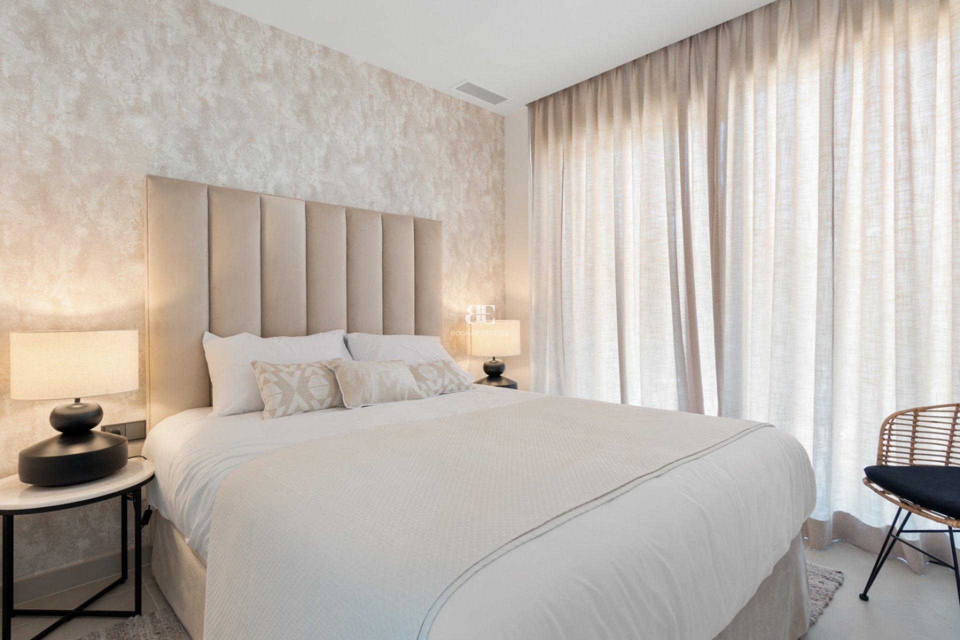 Resale - Villa -
Marbella - Puerto Banús