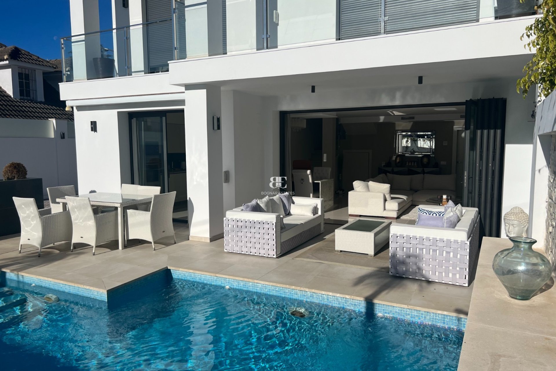 Resale - Villa -
Marbella - San Pedro de Alcantara