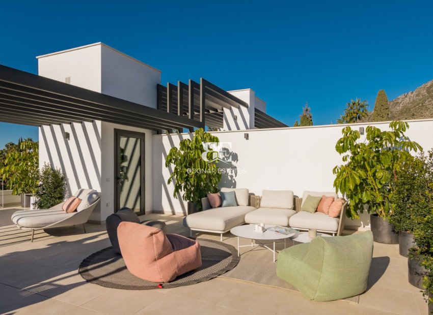 Resale - Villa -
Marbella - Sierra Blanca