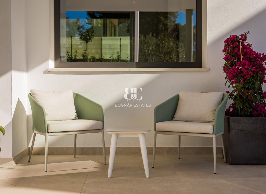 Resale - Villa -
Marbella - Sierra Blanca