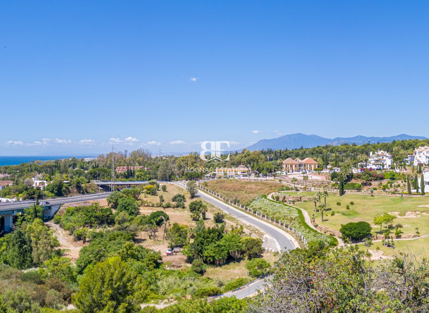 Resale - Villa -
Marbella - Sierra Blanca