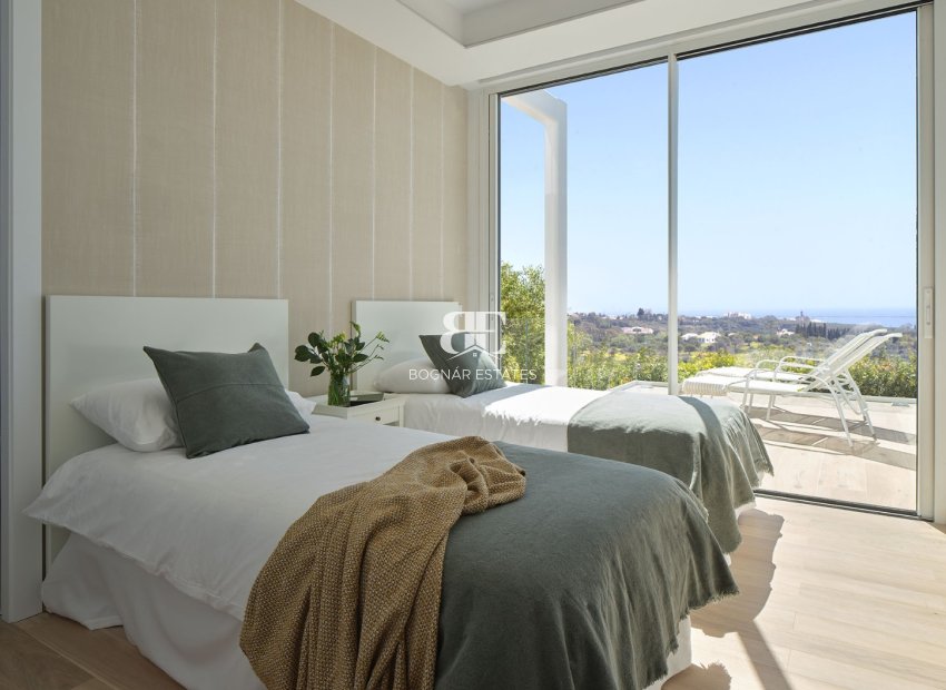 Resale - Villa -
Marbella - Sierra Blanca