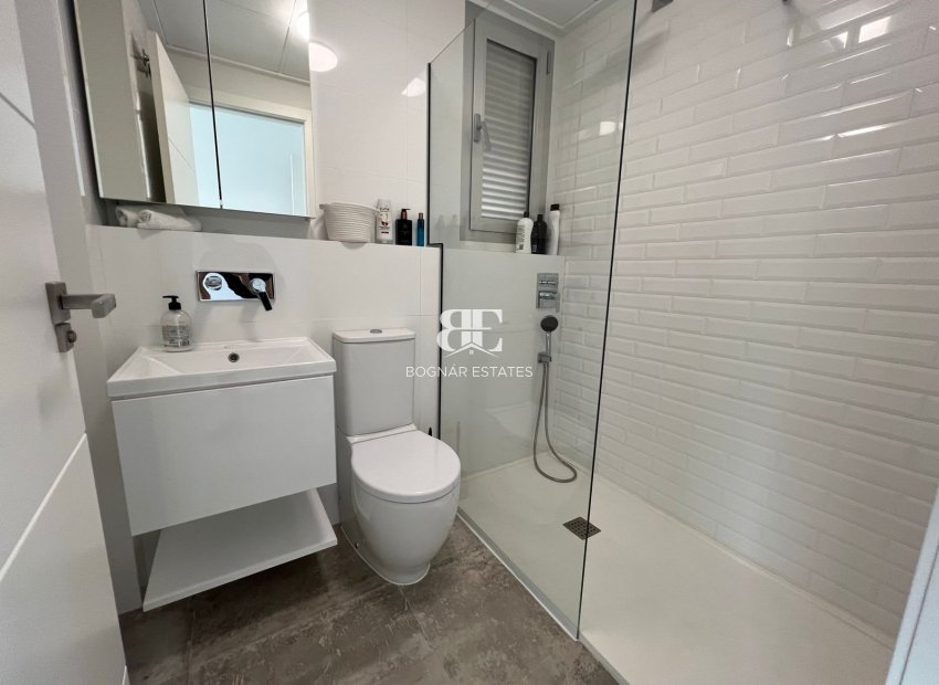 Resale - Villa -
Mil Palmeras - Costa Blanca