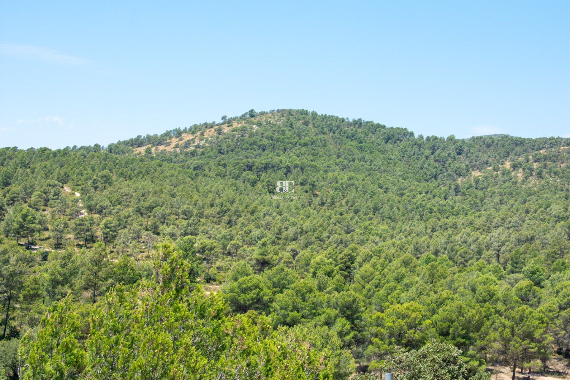 Resale - Villa -
Onil