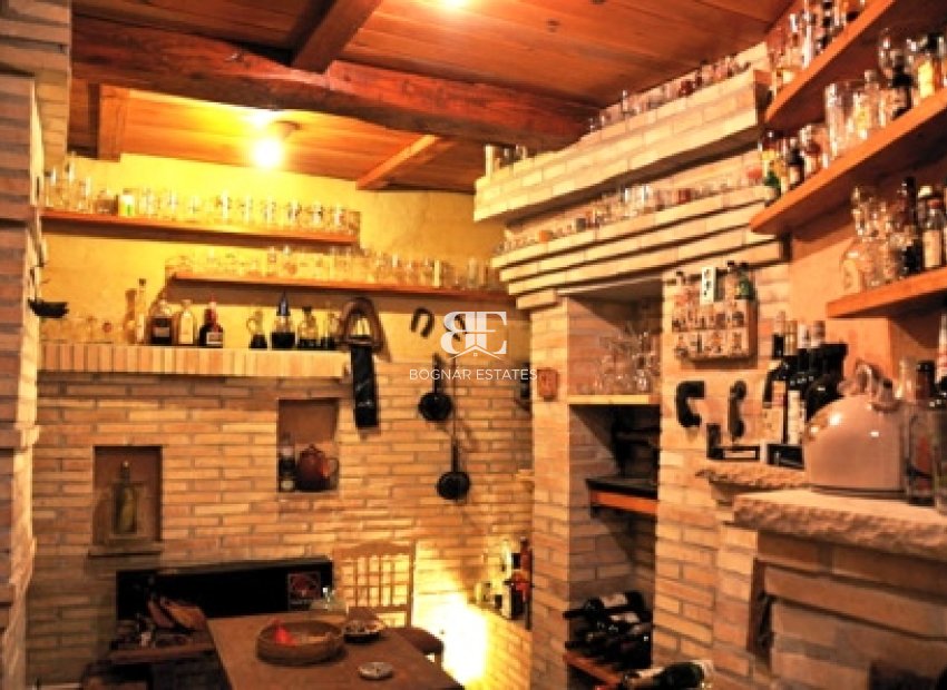 Resale - Villa -
Ontinyent