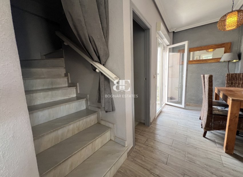 Resale - Villa -
Orihuela - Costa Blanca