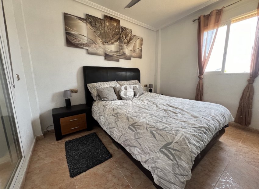 Resale - Villa -
Orihuela - Costa Blanca