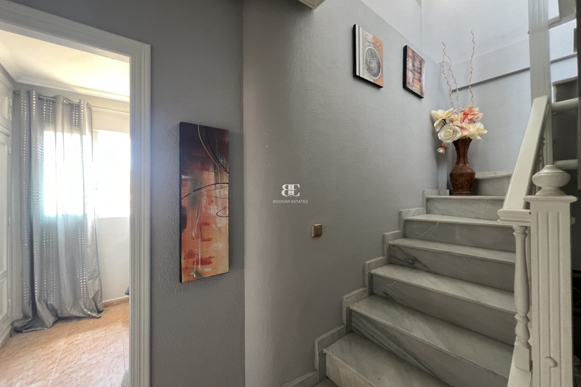 Resale - Villa -
Orihuela - Costa Blanca