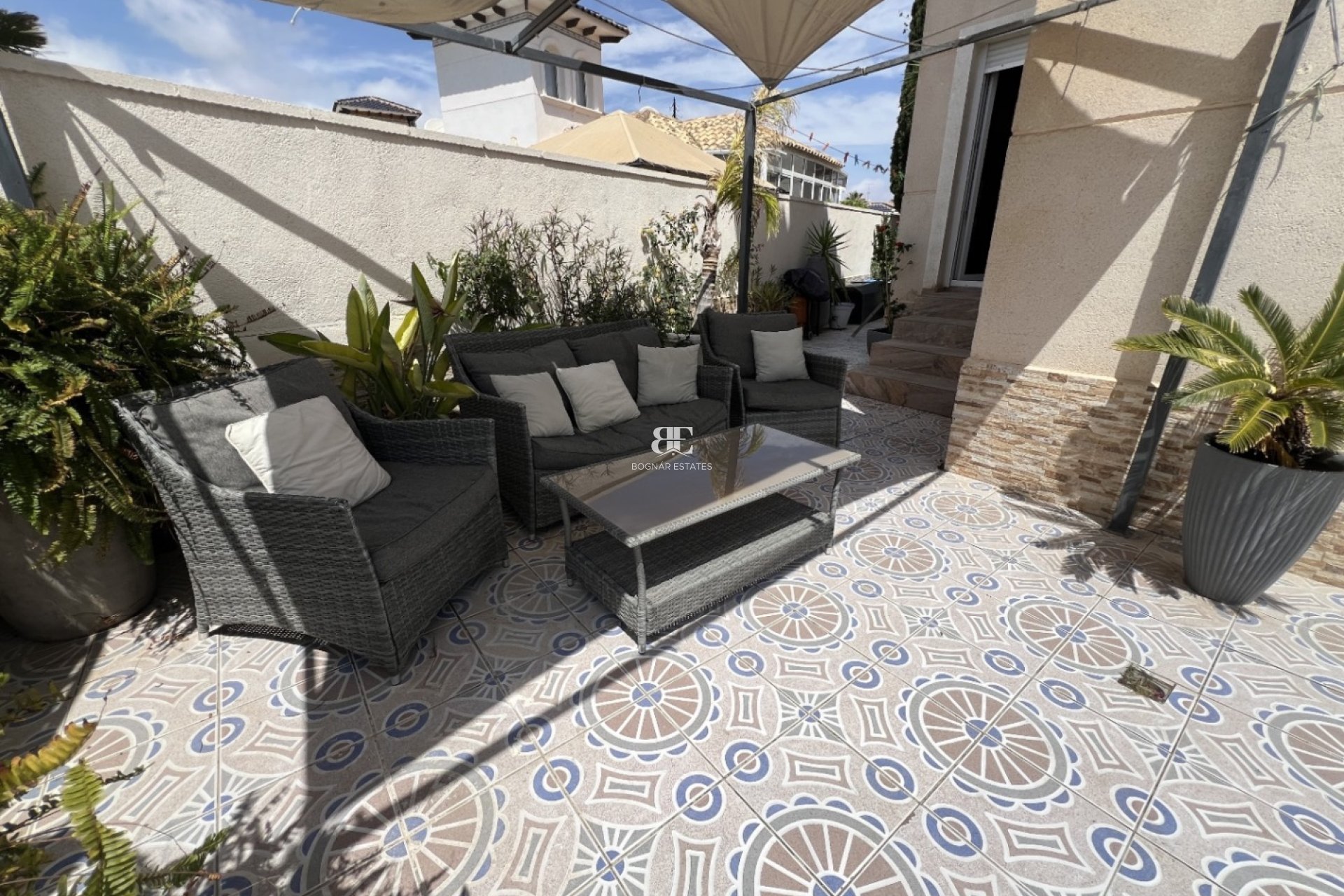 Resale - Villa -
Orihuela - Costa Blanca