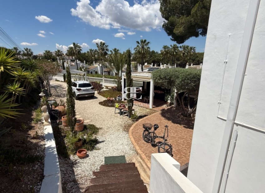 Resale - Villa -
Orihuela - Costa Blanca