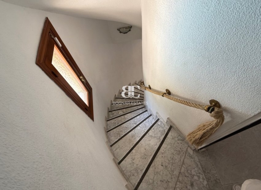 Resale - Villa -
Orihuela - Costa Blanca