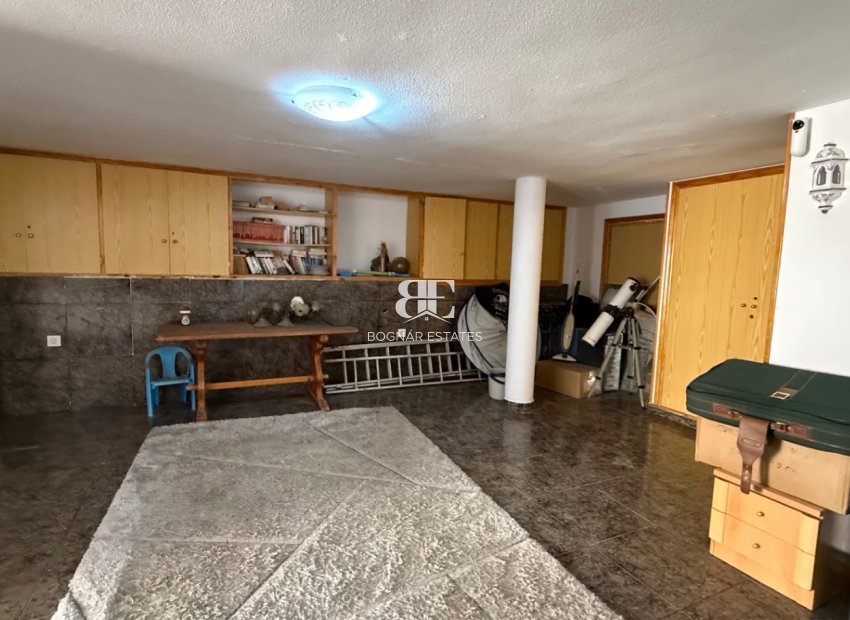 Resale - Villa -
Orihuela - Costa Blanca