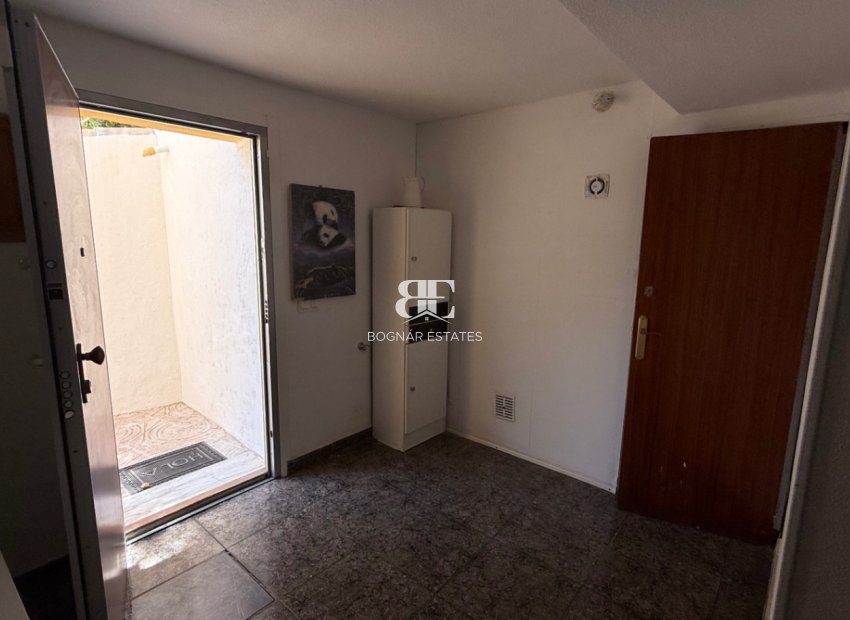 Resale - Villa -
Orihuela - Costa Blanca