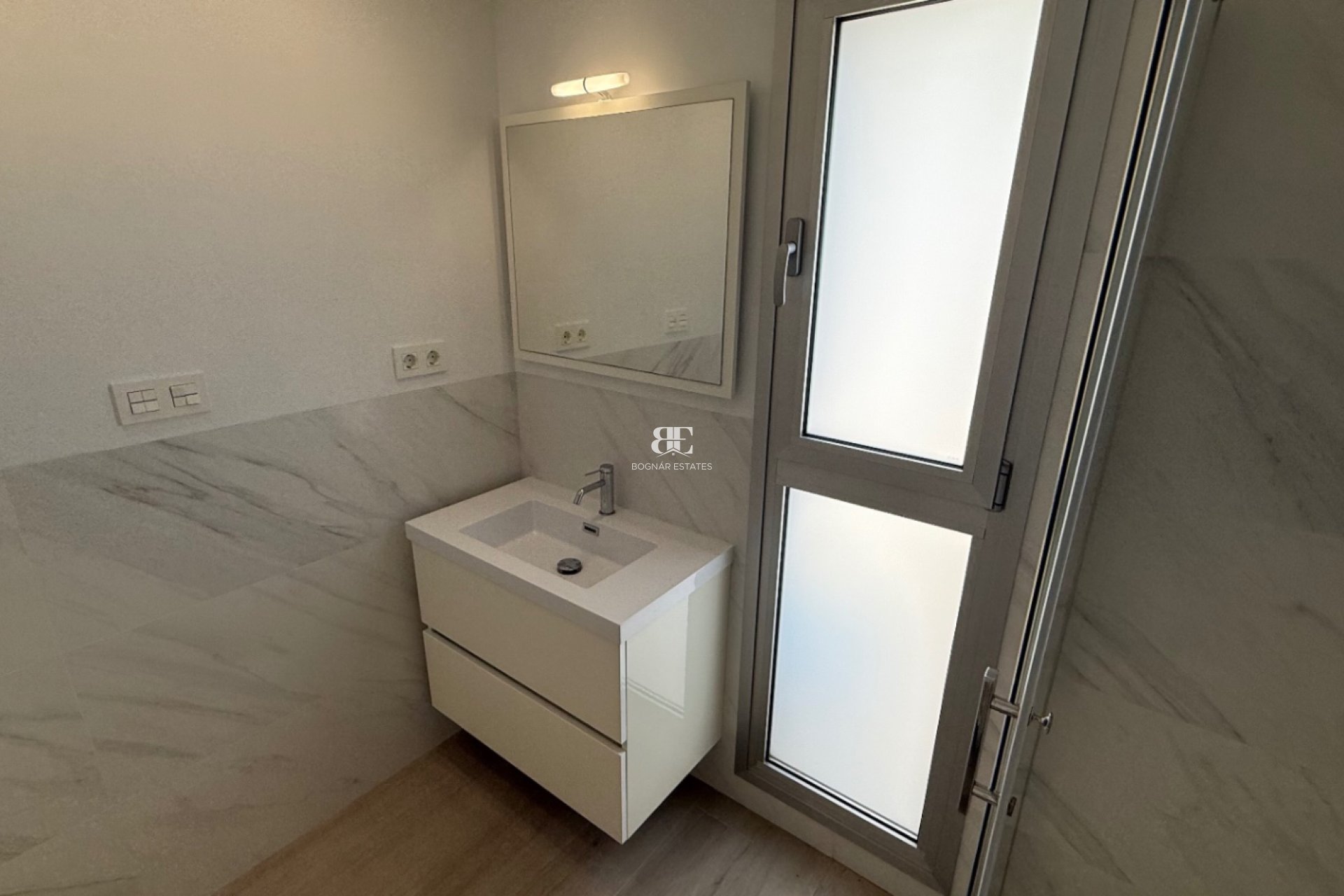 Resale - Villa -
Orihuela - Costa Blanca