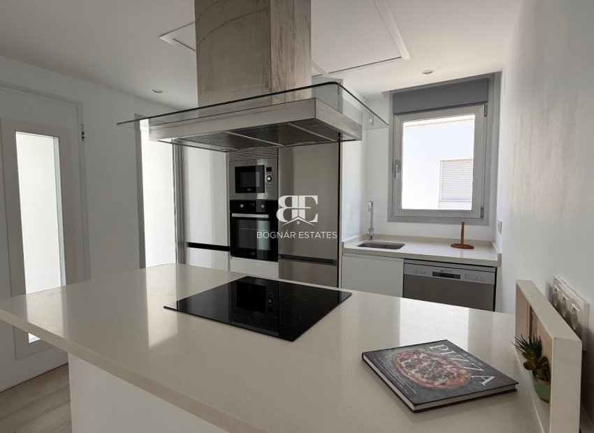 Resale - Villa -
Orihuela - Costa Blanca