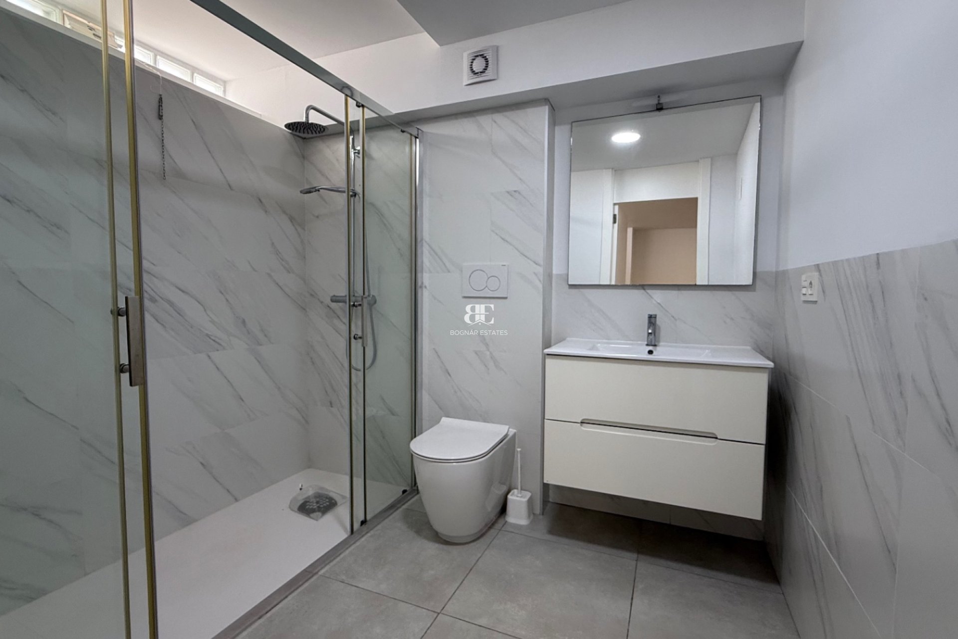 Resale - Villa -
Orihuela - Costa Blanca