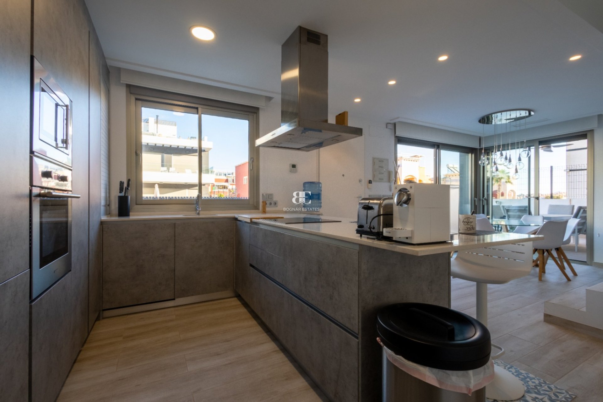 Resale - Villa -
Orihuela - Costa Blanca