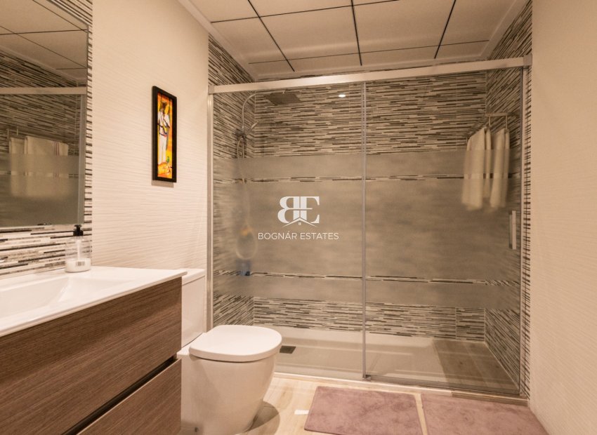 Resale - Villa -
Orihuela - Costa Blanca