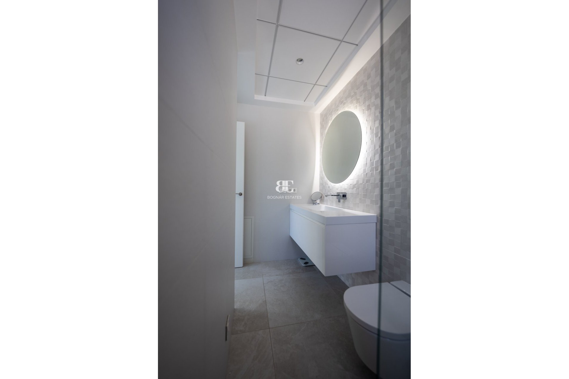 Resale - Villa -
Orihuela Costa - Cabo Roig