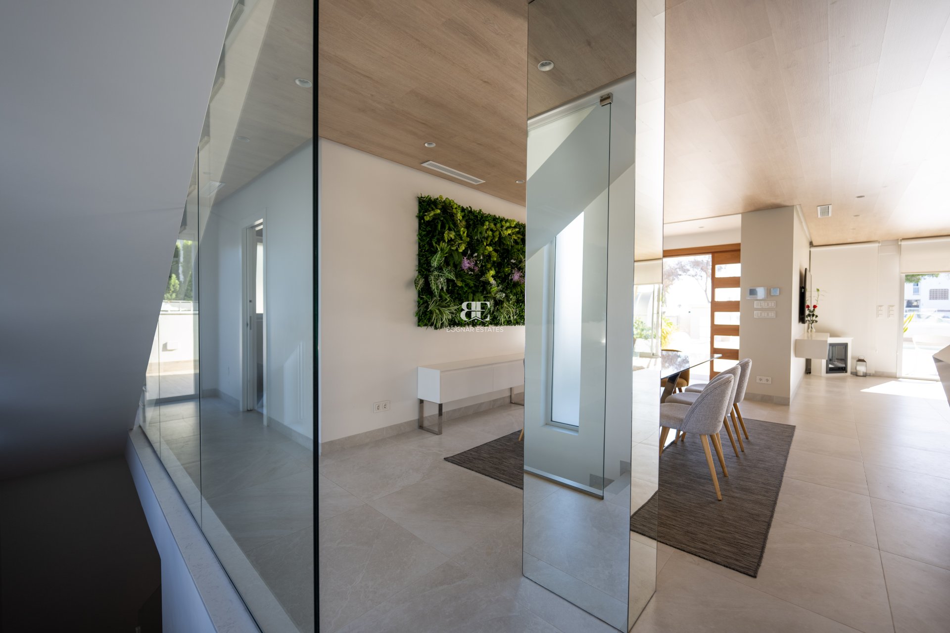 Resale - Villa -
Orihuela Costa - Cabo Roig