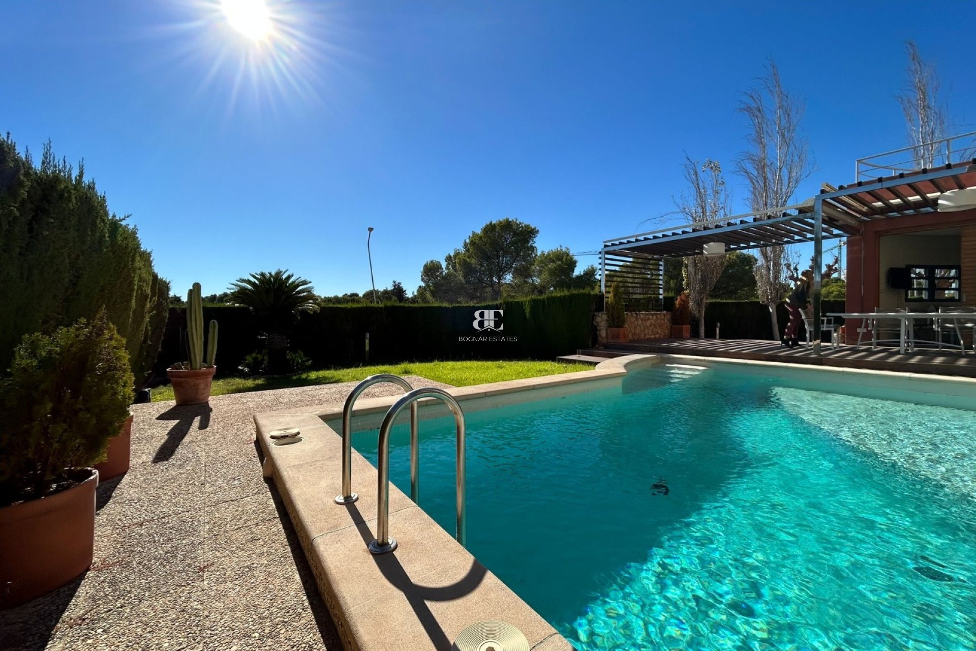 Resale - Villa -
Orihuela Costa - Dehesa de campoamor