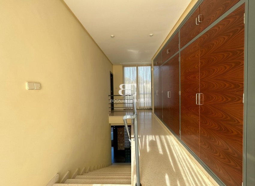 Resale - Villa -
Orihuela Costa - Dehesa de campoamor