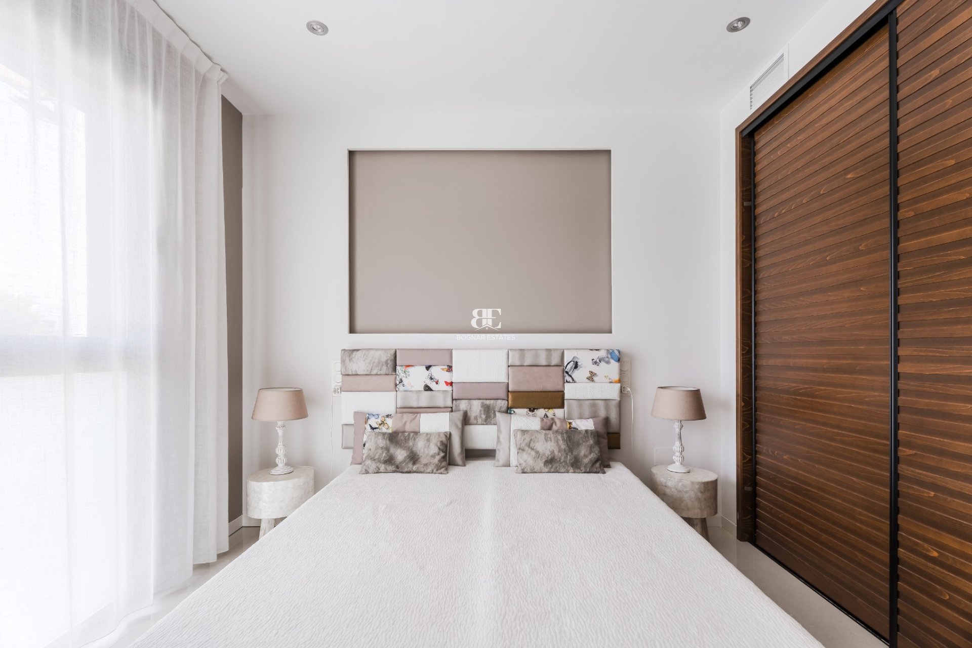 Resale - Villa -
Orihuela Costa - La Zenia