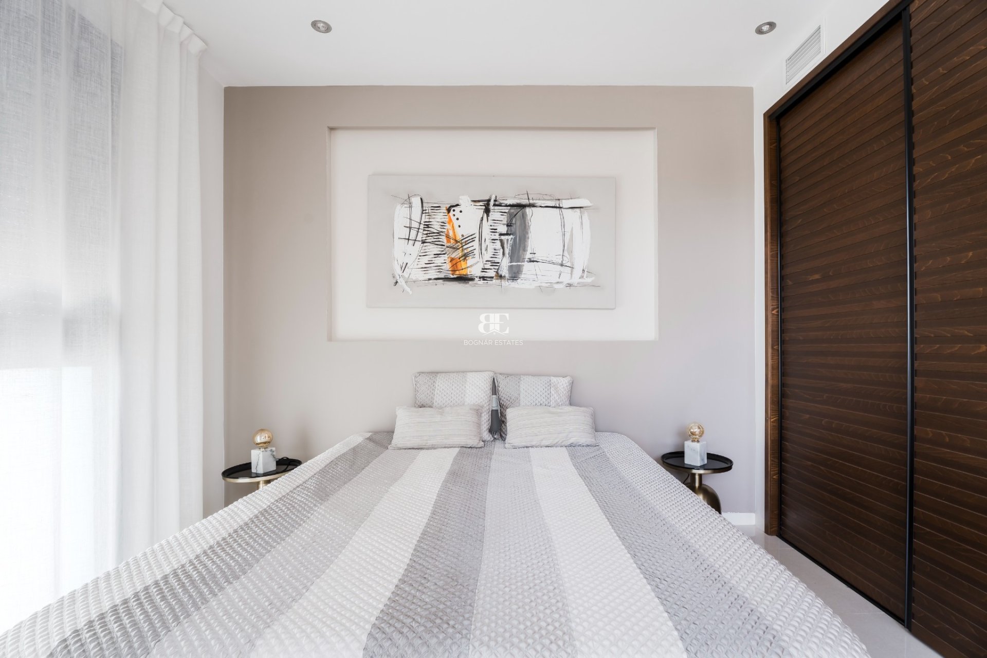 Resale - Villa -
Orihuela Costa - La Zenia