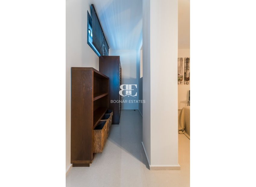 Resale - Villa -
Orihuela Costa - La Zenia
