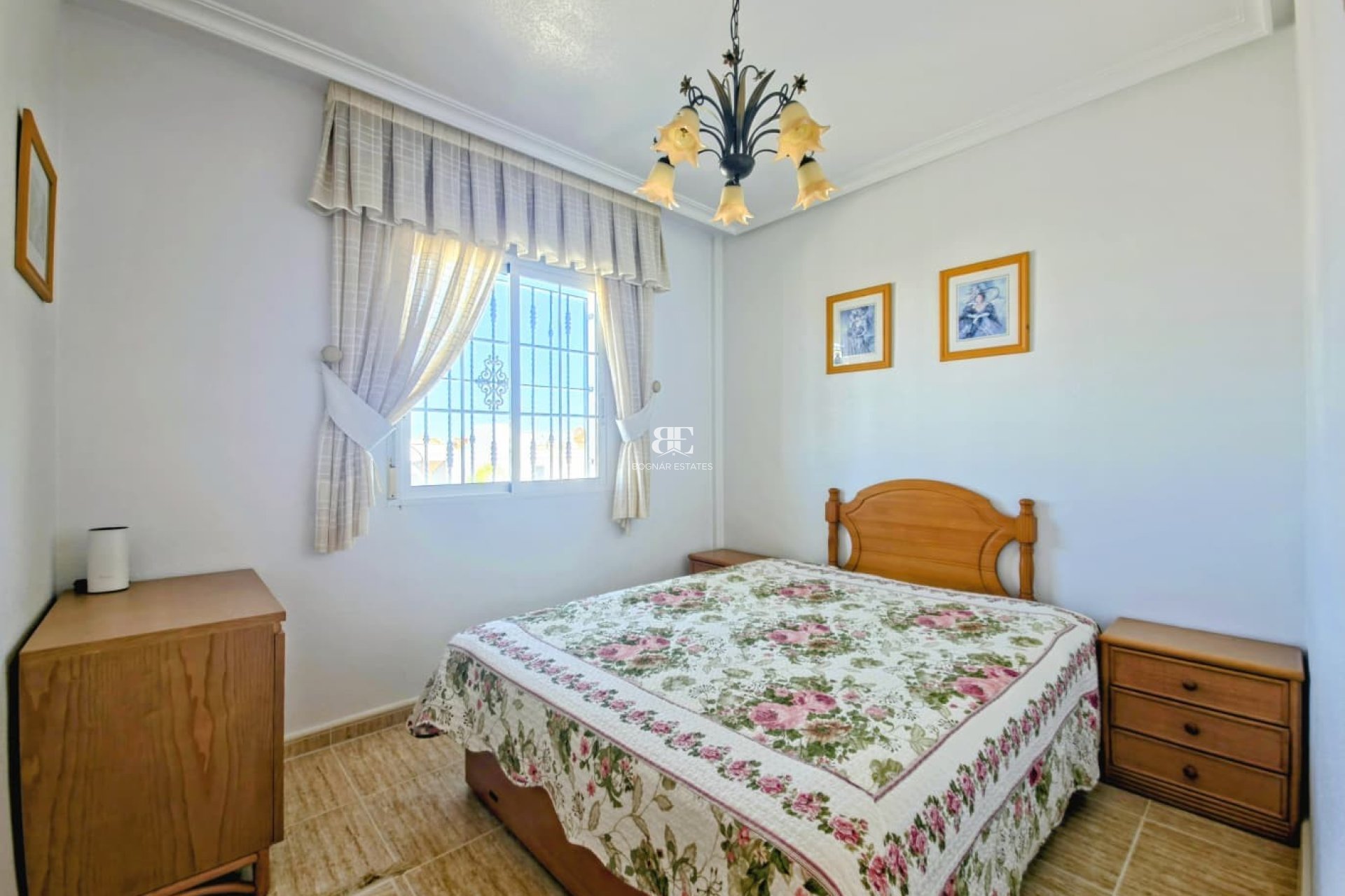 Resale - Villa -
Orihuela Costa - Las Filipinas