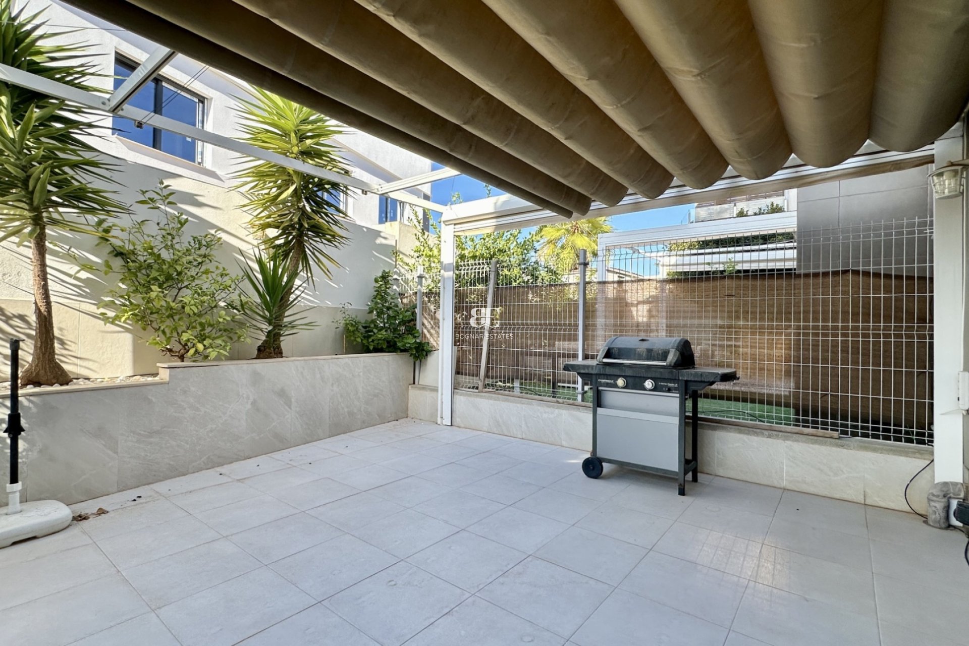 Resale - Villa -
Orihuela Costa - Lomas De Cabo Roig