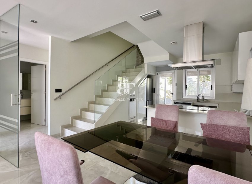 Resale - Villa -
Orihuela Costa - Lomas De Cabo Roig