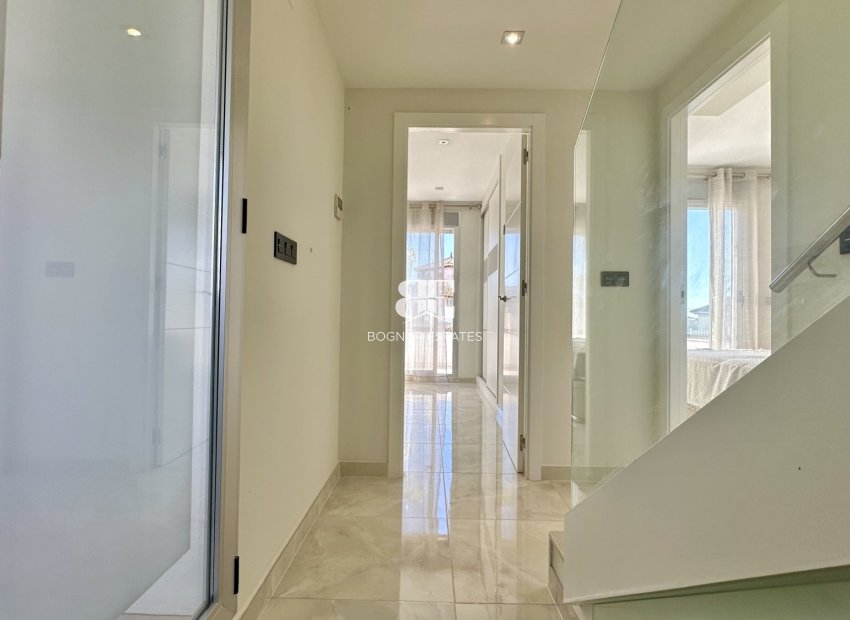 Resale - Villa -
Orihuela Costa - Lomas De Cabo Roig