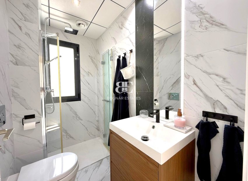 Resale - Villa -
Orihuela Costa - Lomas De Cabo Roig