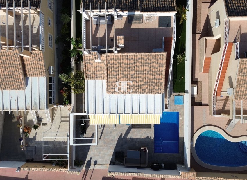 Resale - Villa -
Orihuela Costa - Los Altos