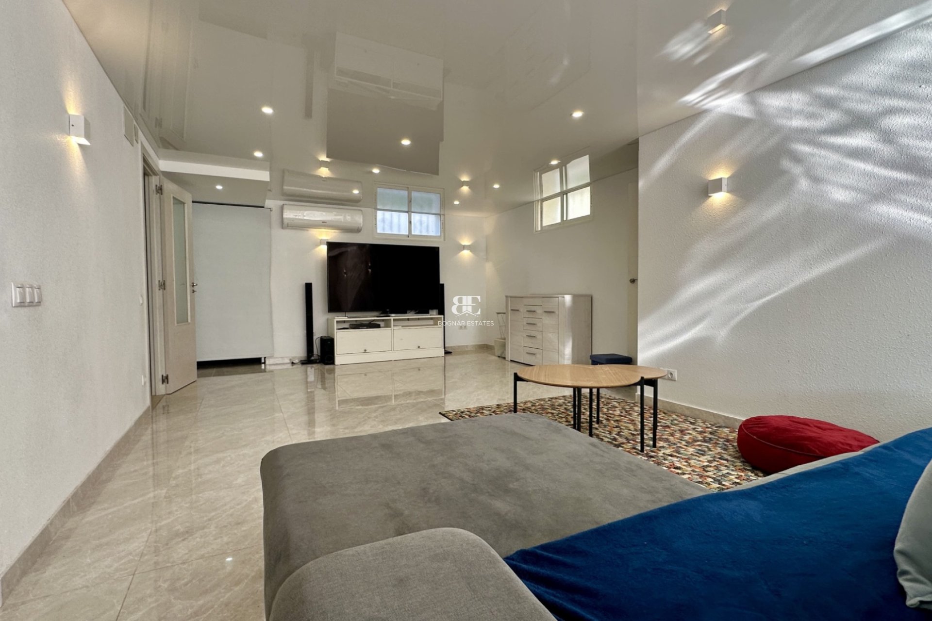 Resale - Villa -
Orihuela Costa - Los Altos