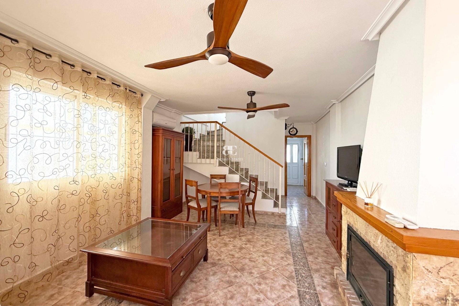 Resale - Villa -
Orihuela Costa - Los Altos