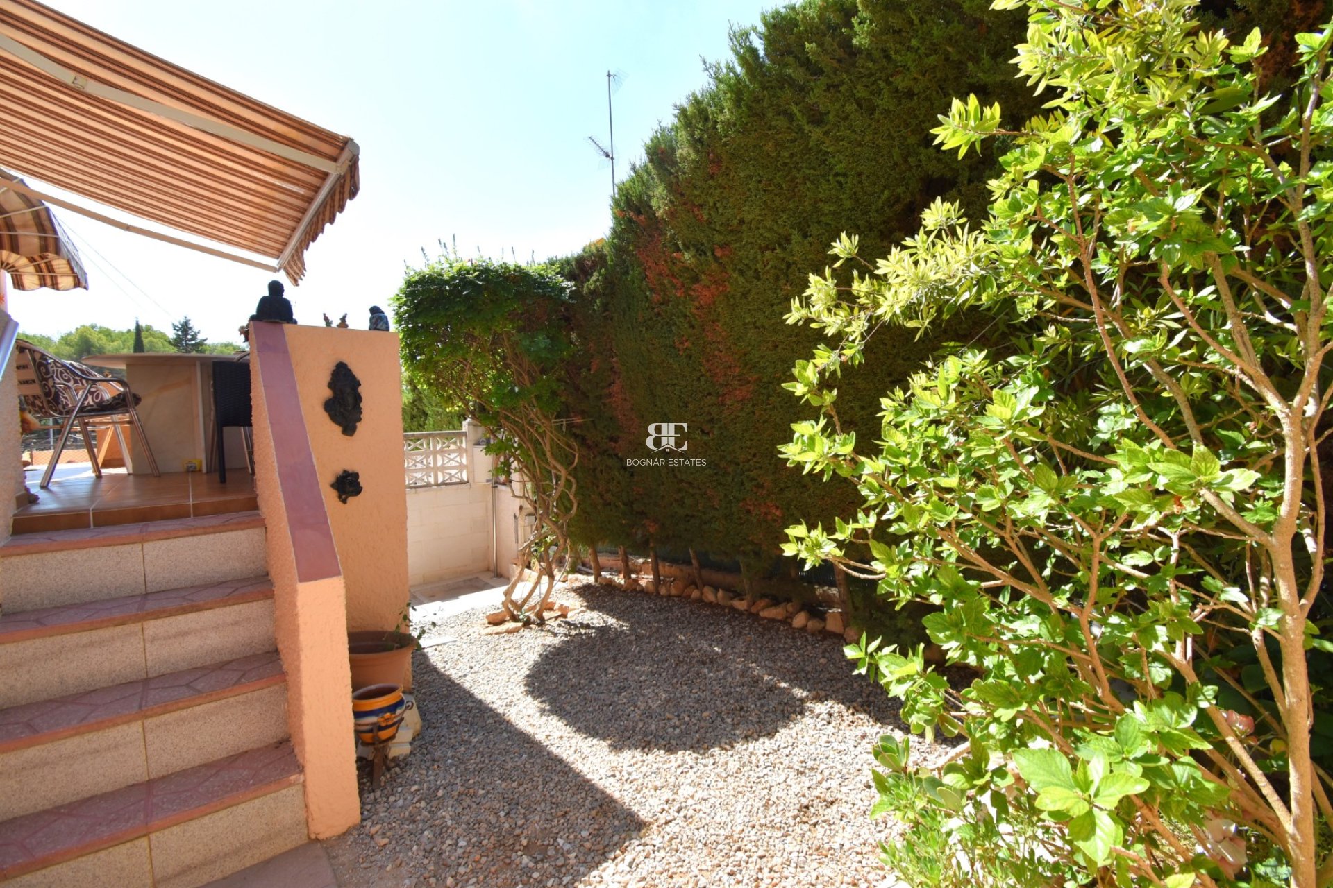 Resale - Villa -
Orihuela Costa - Los Balcones