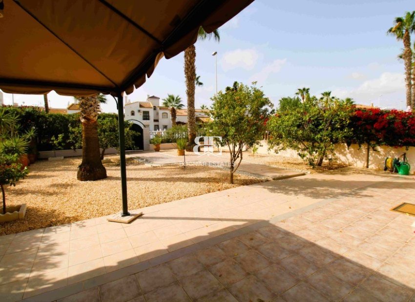 Resale - Villa -
Orihuela Costa - Los Dolses