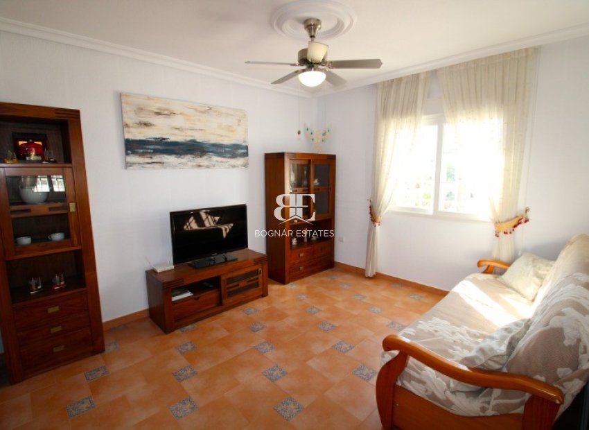 Resale - Villa -
Orihuela Costa - Los Dolses