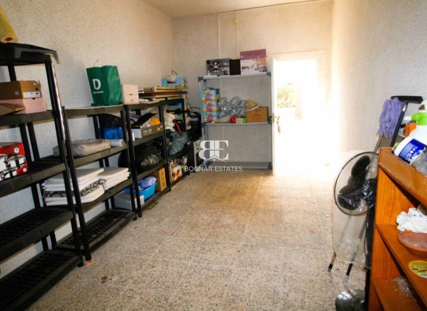 Resale - Villa -
Orihuela Costa - Los Dolses