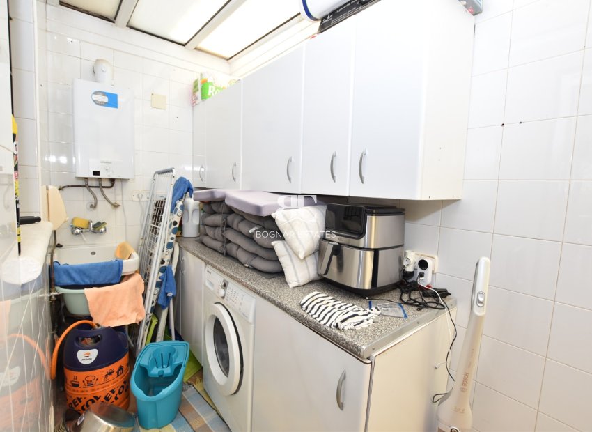 Resale - Villa -
Orihuela Costa - Los Dolses