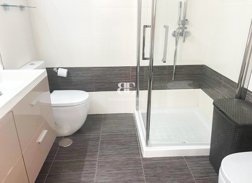 Resale - Villa -
Orihuela Costa - Mil Palmeras