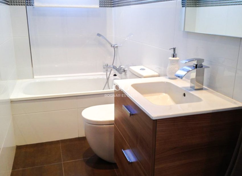 Resale - Villa -
Orihuela Costa - Mil Palmeras
