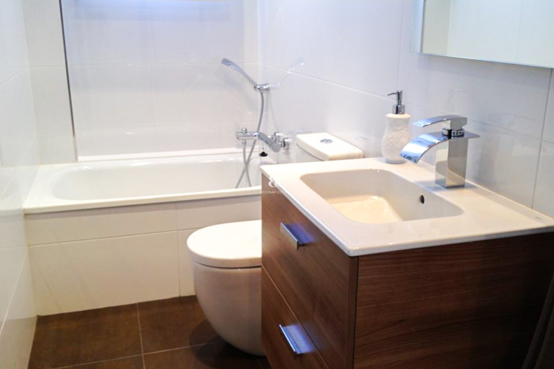 Resale - Villa -
Orihuela Costa - Mil Palmeras