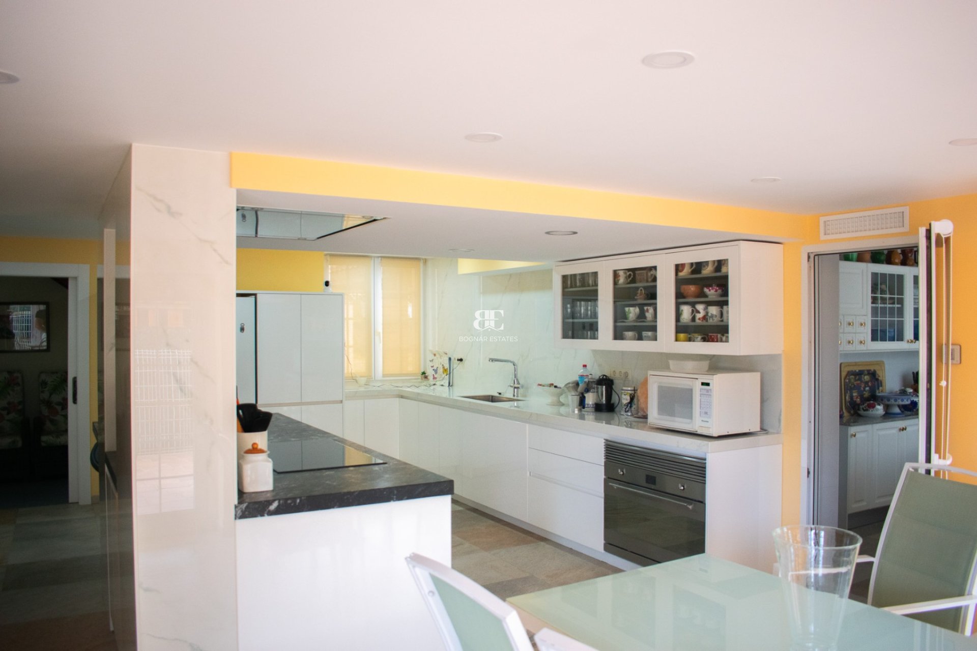 Resale - Villa -
Orihuela Costa - MUY CERCA DE LA PLAYA