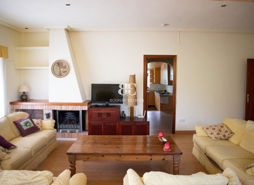 Resale - Villa -
Orihuela Costa - MUY CERCA DE LA PLAYA