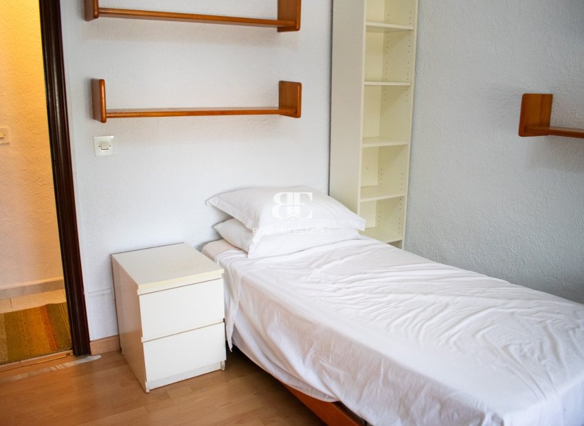 Resale - Villa -
Orihuela Costa - MUY CERCA DE LA PLAYA